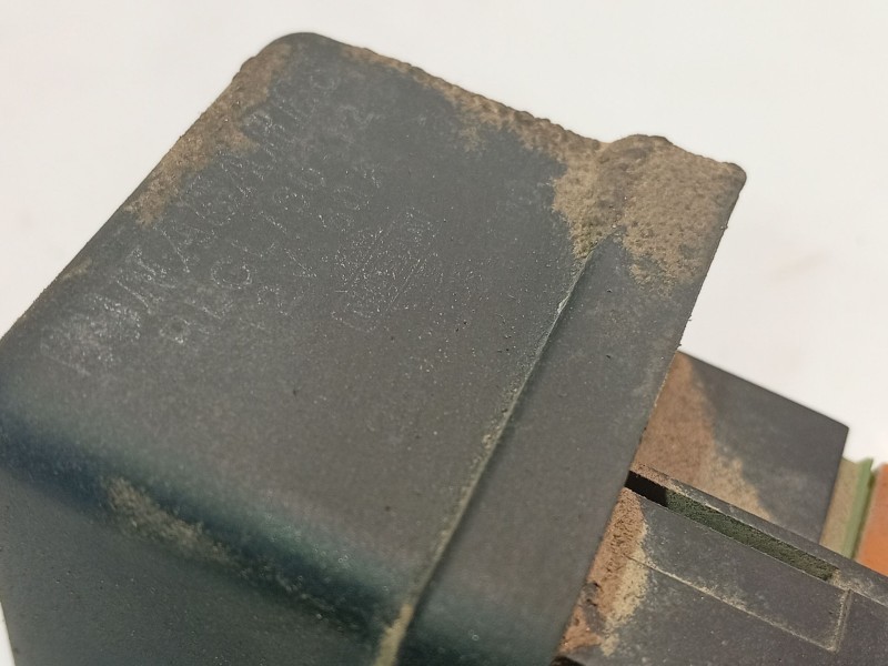 Recambio de rele para nissan atleon referencia OEM IAM 2523069T00  