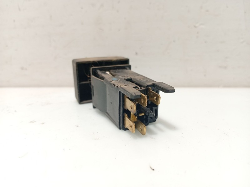 Recambio de interruptor para nissan atleon referencia OEM IAM 255819X100  