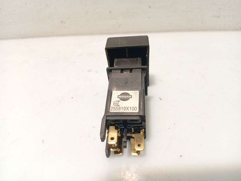 Recambio de interruptor para nissan atleon referencia OEM IAM 255819X100  