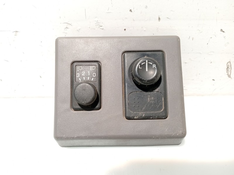 Recambio de mando retrovisor para nissan atleon referencia OEM IAM 599329X400 599329X500 