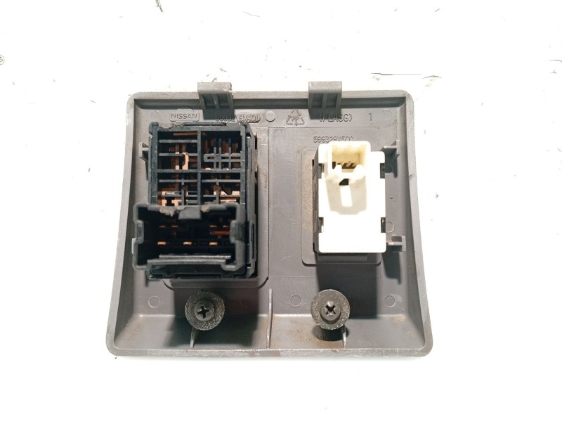 Recambio de mando retrovisor para nissan atleon referencia OEM IAM 599329X400 599329X500 