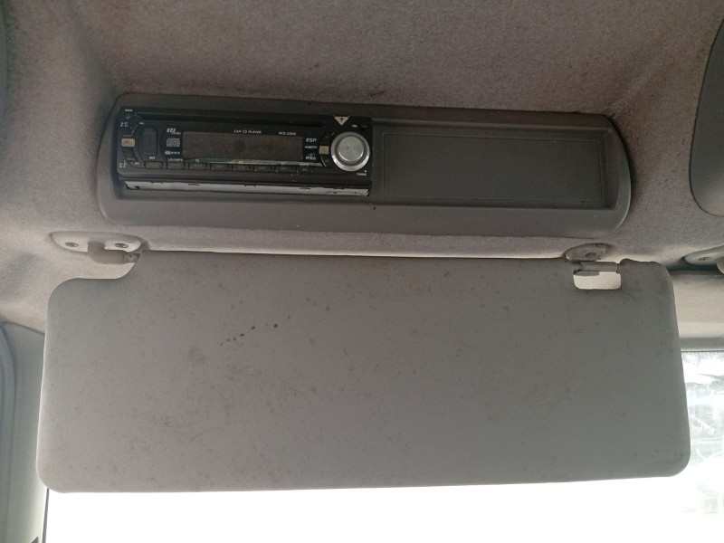 Recambio de parasol izquierdo para nissan atleon referencia OEM IAM 96401LA70A  