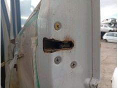 Recambio de cerradura puerta delantera derecha para nissan atleon referencia OEM IAM BD30  