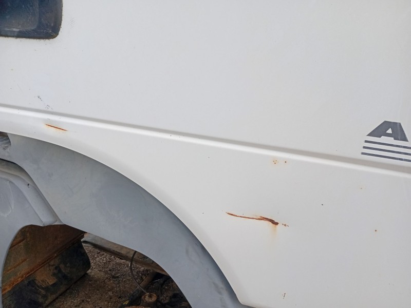 Recambio de puerta delantera derecha para nissan atleon referencia OEM IAM BD30  