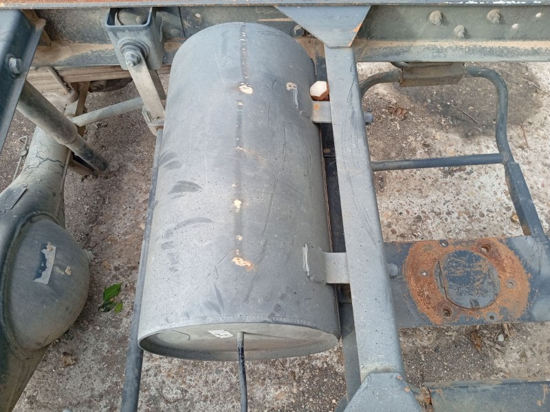 Recambio de acumulador de aire para nissan atleon referencia OEM IAM 47110D8600  