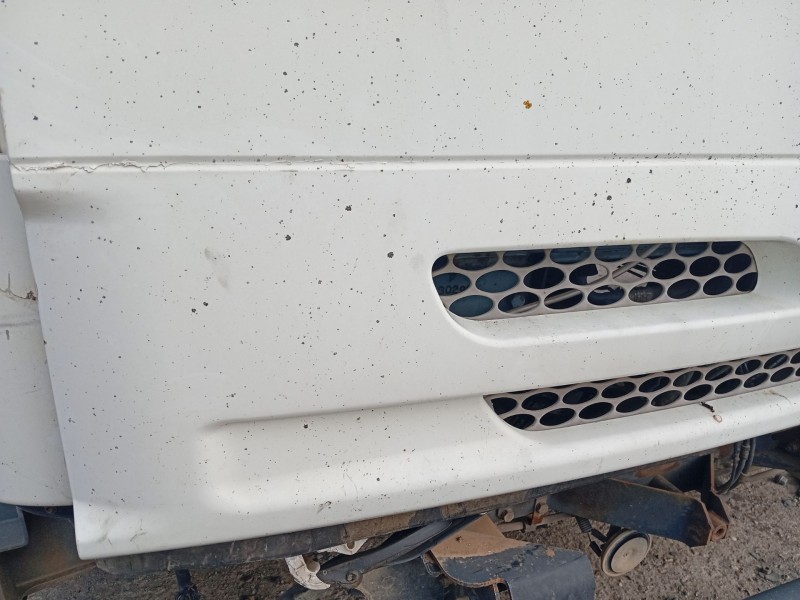 Recambio de capot para nissan atleon referencia OEM IAM BD30  