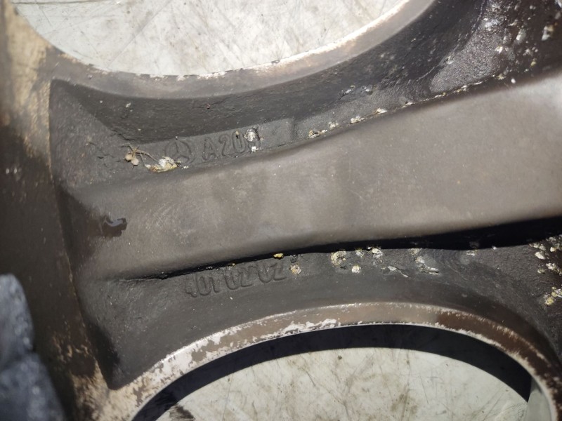 Recambio de llanta para mercedes-benz clk (c209) clk 270 cdi (209.316) referencia OEM IAM  A2094010202 