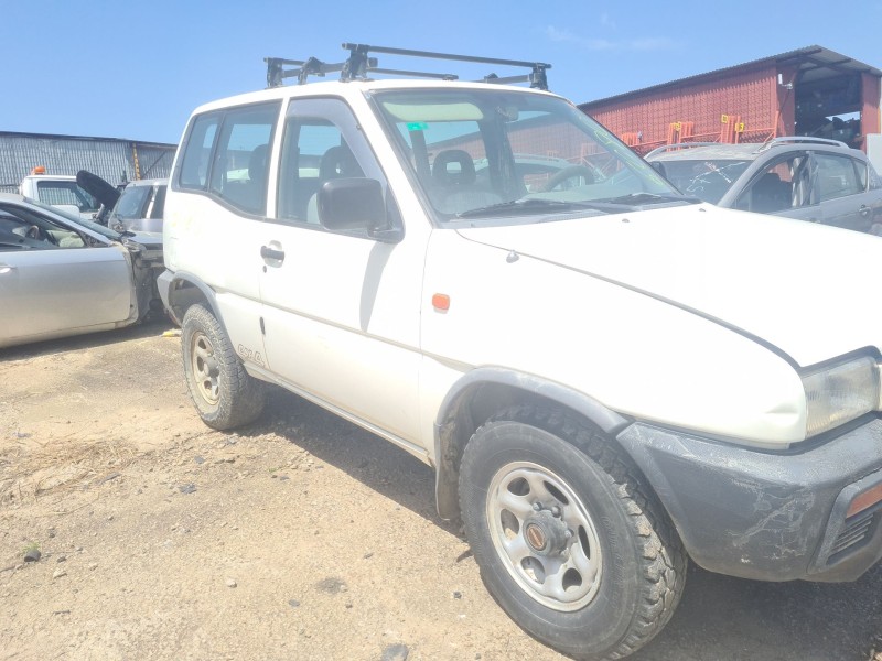 nissan terrano ii (r20) del año 1995