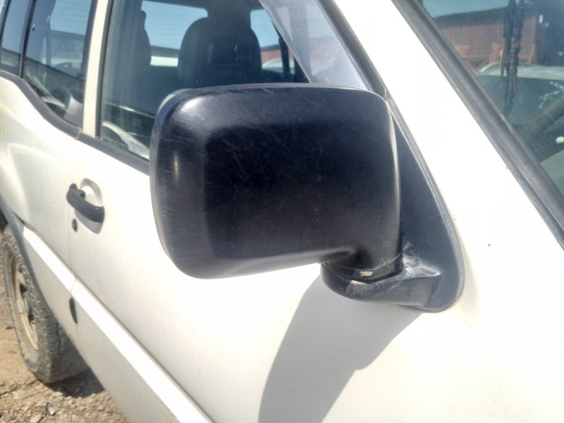 nissan terrano ii (r20) del año 1995