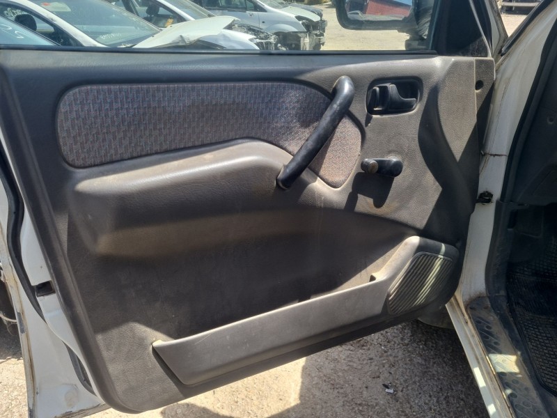 nissan terrano ii (r20) del año 1995