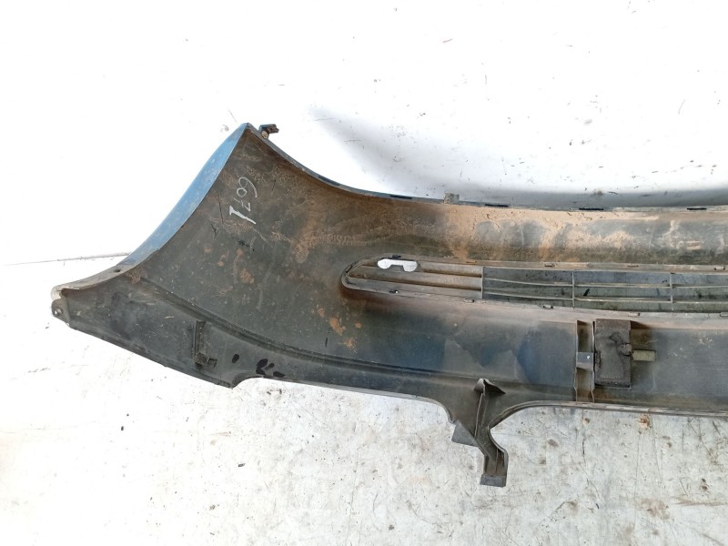 Recambio de paragolpes delantero para opel corsa b (s93) 1.7 d (f08, f68, m68) referencia OEM IAM 90512950  