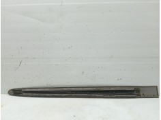 Recambio de moldura puerta trasera izquierda para opel corsa b (s93) 1.7 d (f08, f68, m68) referencia OEM IAM 90477211   2