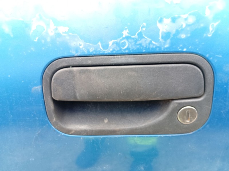 Recambio de maneta exterior delantera izquierda para opel corsa b (s93) 1.7 d (f08, f68, m68) referencia OEM IAM 90434958  