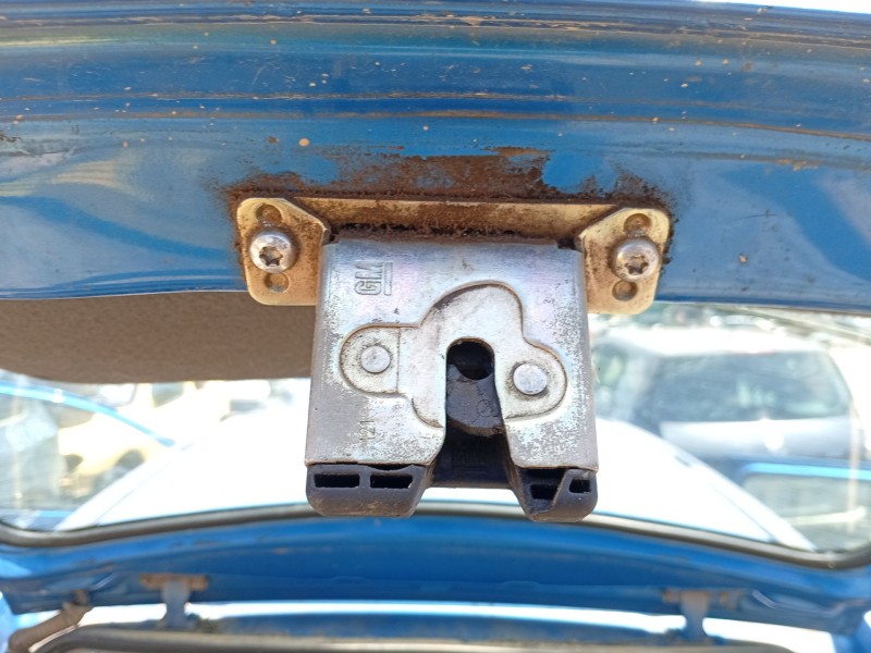Recambio de cerradura maletero / porton para opel corsa b (s93) 1.7 d (f08, f68, m68) referencia OEM IAM 24424162  