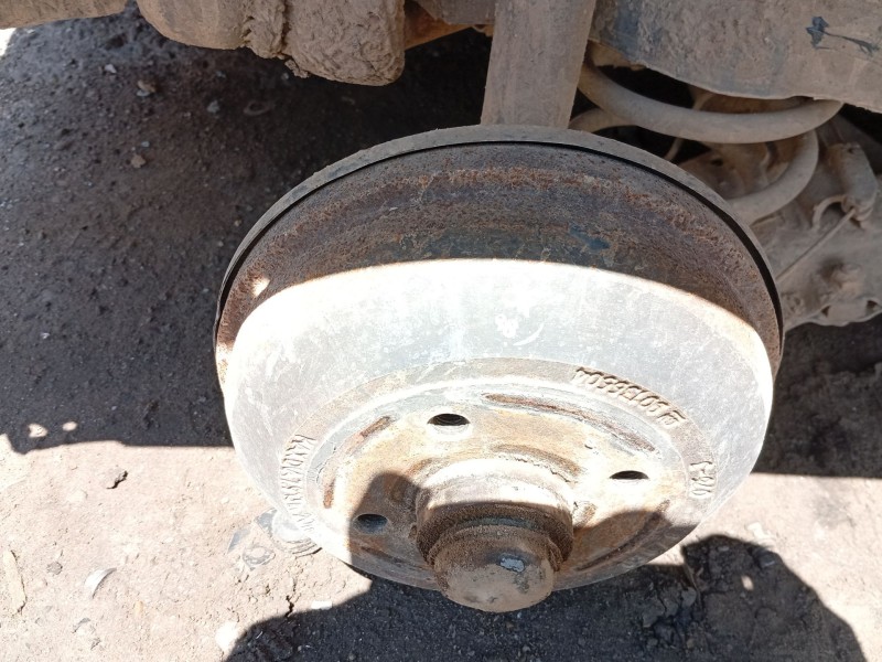Recambio de tambor freno trasero derecho para opel corsa b (s93) 1.7 d (f08, f68, m68) referencia OEM IAM 90007526  