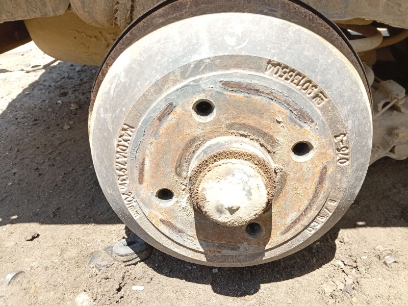 Recambio de tambor freno trasero derecho para opel corsa b (s93) 1.7 d (f08, f68, m68) referencia OEM IAM 90007526  