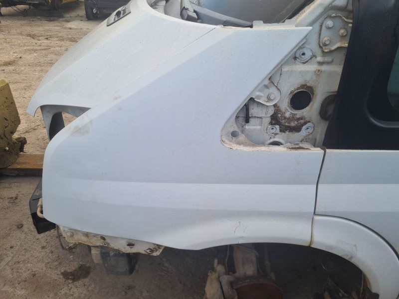 Recambio de aleta delantera izquierda para ford transit furgoneta (fa_ _) 2.2 tdci referencia OEM IAM 1561051  