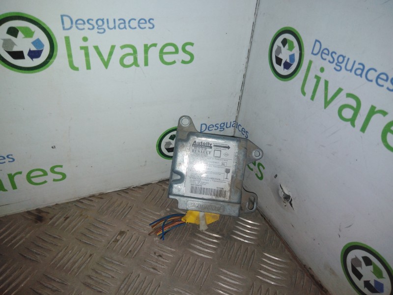 Recambio de centralita airbag para renault megane i classic (la0) 1.9 diesel   |   0.96 - ... | 1996 | 64 cv / 47 kw referencia 