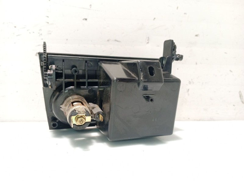 Recambio de cenicero para kia carnival ii (gq) 2.9 crdi referencia OEM IAM 0K53A6461000  