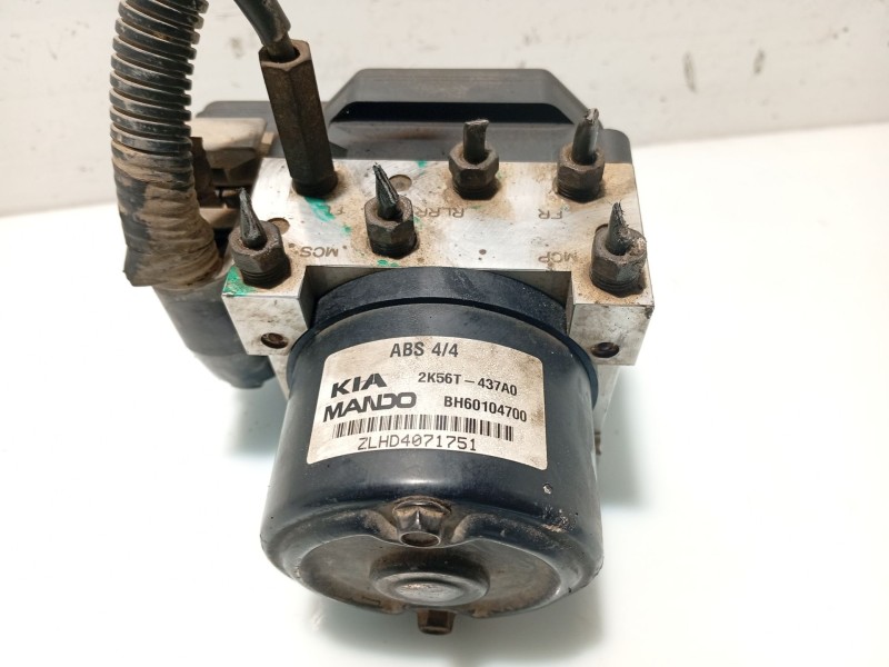 Recambio de abs para kia carnival ii (gq) 2.9 crdi referencia OEM IAM 2K56T437A0 0K2FA667B0 BH60104700