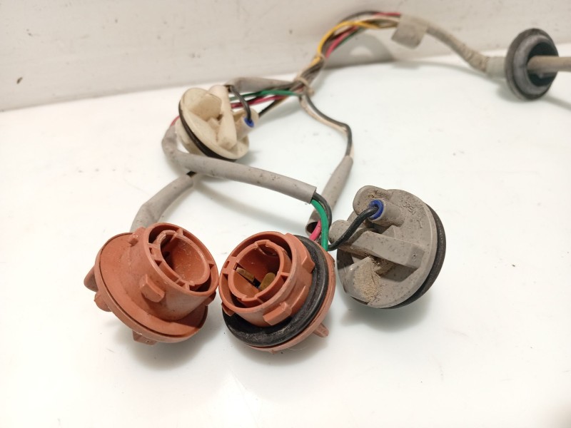 Recambio de portalamparas para kia carnival ii (gq) 2.9 crdi referencia OEM IAM 6059PT  