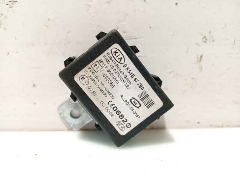 Recambio de modulo electronico para kia carnival ii (gq) 2.9 crdi referencia OEM IAM 0K54B677B0  