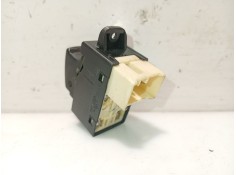 Recambio de mando elevalunas delantero derecho para kia carnival ii (gq) 2.9 crdi referencia OEM IAM 935782D000   2