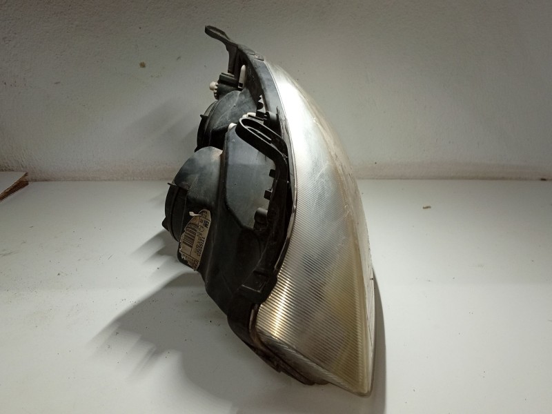 Recambio de faro izquierdo para opel combo furgoneta/monovolumen 1.3 cdti 16v referencia OEM IAM VERE0593  
