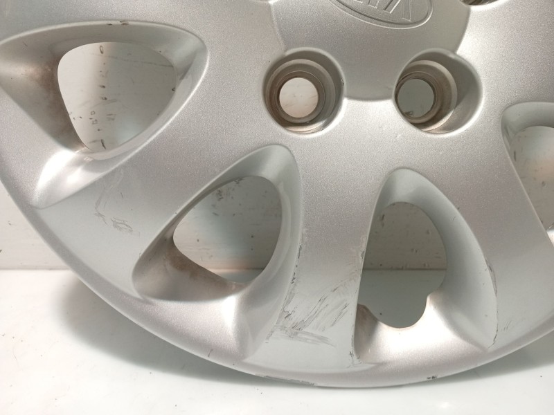 Recambio de tapacubos para kia carnival ii (gq) 2.9 crdi referencia OEM IAM 1K53A37170  