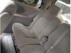 Recambio de asientos trasero derecho para kia carnival ii (gq) 2.9 crdi referencia OEM IAM 6059ATD  