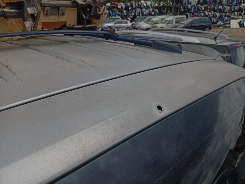 Recambio de porton trasero para kia carnival ii (gq) 2.9 crdi referencia OEM IAM 0K55A62020  