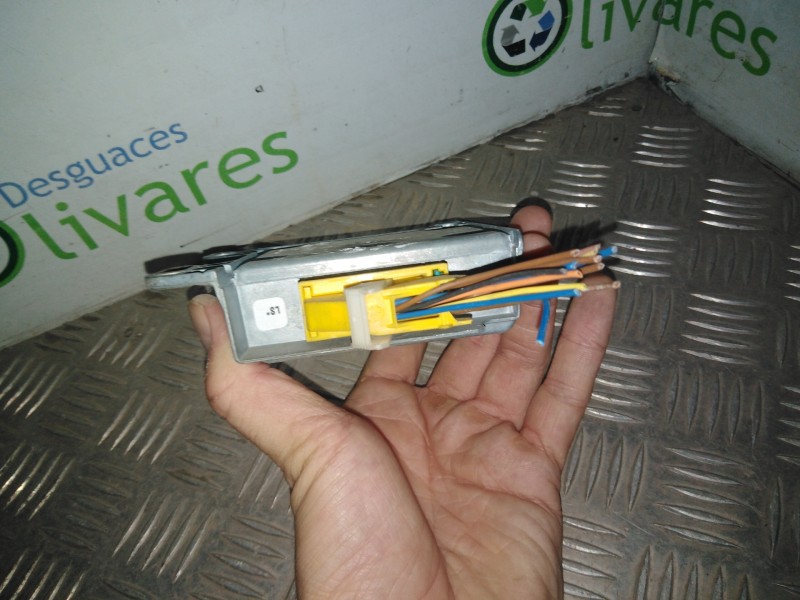 Recambio de centralita airbag para renault megane i classic (la0) 1.9 diesel   |   0.96 - ... | 1996 | 64 cv / 47 kw referencia 