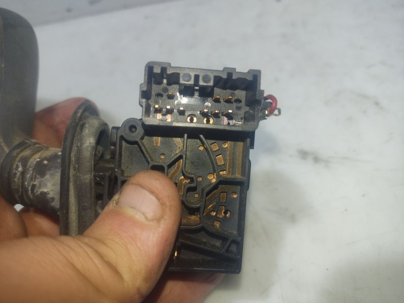 Recambio de mando limpia para volvo s40 berlina referencia OEM IAM   