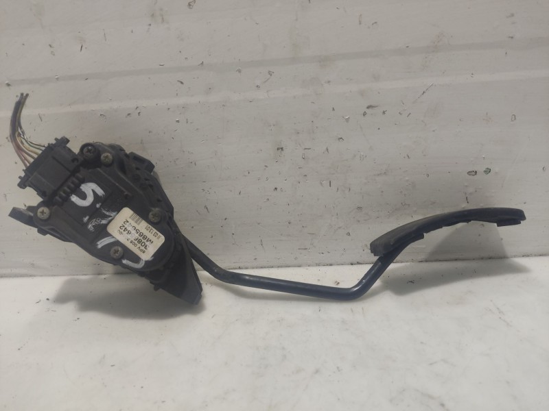 Recambio de pedal acelerador para volvo s40 berlina referencia OEM IAM 30865642  