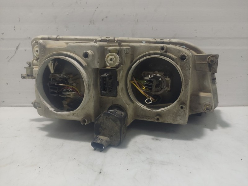 Recambio de faro izquierdo para volvo s40 berlina referencia OEM IAM   