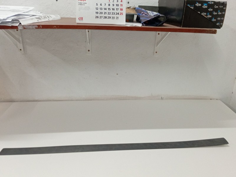 Recambio de moldura exterior puerta delantera derecha para opel combo furgoneta/monovolumen 1.3 cdti 16v referencia OEM IAM   