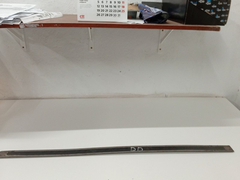 Recambio de moldura exterior puerta delantera derecha para opel combo furgoneta/monovolumen 1.3 cdti 16v referencia OEM IAM   