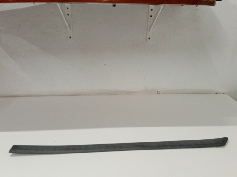 Recambio de moldura exterior puerta trasera izquierda para opel combo furgoneta/monovolumen 1.3 cdti 16v referencia OEM IAM 9179