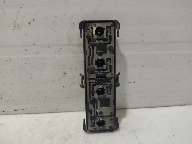 Recambio de portalamparas para volvo s40 berlina referencia OEM IAM   