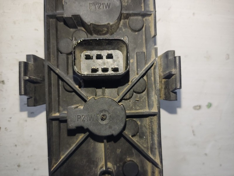 Recambio de portalamparas para volvo s40 berlina referencia OEM IAM   