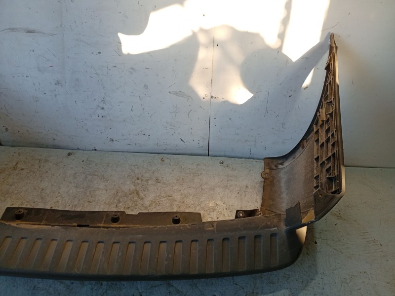 Recambio de paragolpes trasero para opel combo furgoneta/monovolumen 1.3 cdti 16v referencia OEM IAM 93170331  