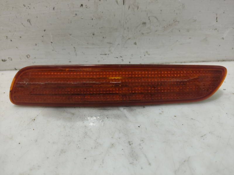 Recambio de intermitente delantero lateral izquierdo para volvo s40 berlina referencia OEM IAM   