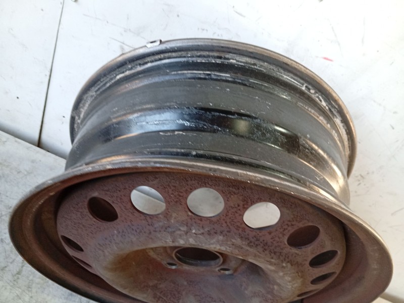 Recambio de llanta para opel combo furgoneta/monovolumen 1.3 cdti 16v referencia OEM IAM 13186603  