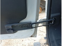Recambio de retenedor puerta para opel combo furgoneta/monovolumen 1.3 cdti 16v referencia OEM IAM   