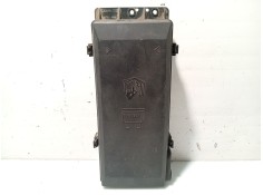 Recambio de caja reles / fusibles para land rover discovery ii (l318) 2.5 td5 4x4 referencia OEM IAM YQE000300  