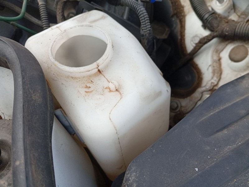 Recambio de deposito limpia para opel combo furgoneta/monovolumen 1.3 cdti 16v referencia OEM IAM 9114661  