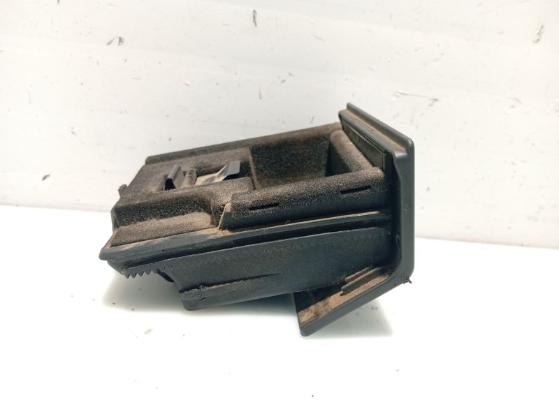 Recambio de moldura para land rover discovery ii (l318) 2.5 td5 4x4 referencia OEM IAM FHQ100010LNF  