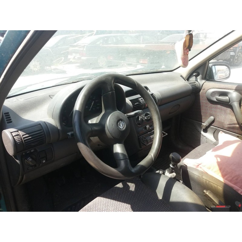 opel corsa b 1.4 cat (2h6)   |   0.93 - ... | 1993 | 60 cv / 44 kw del año 1993