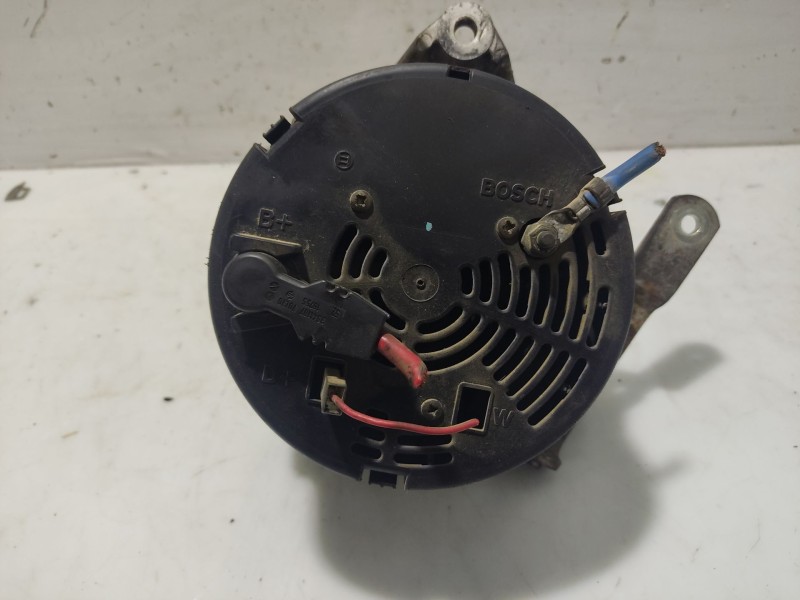 Recambio de alternador para volvo serie 940 berlina/familiar 2.3 cat referencia OEM IAM 3544497  