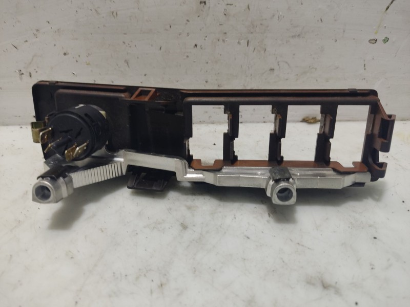 Recambio de mando luces para volvo serie 940 berlina/familiar 2.3 cat referencia OEM IAM 1352698  